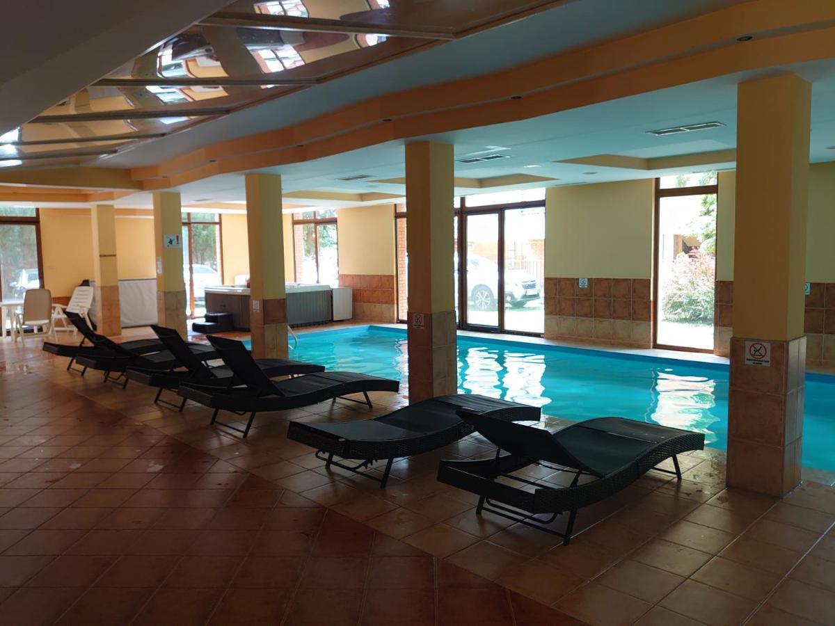 Coke Wellness Apartman Siofok Exterior photo