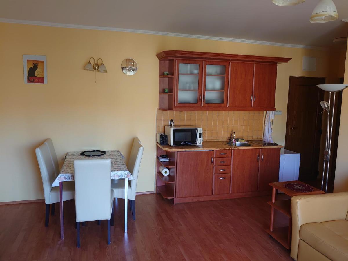 Coke Wellness Apartman Siofok Exterior photo